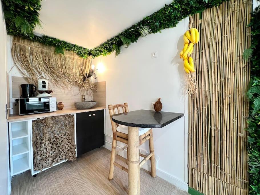 Nuit Dans La Jungle - Love Room Souppes-sur-Loing Dış mekan fotoğraf